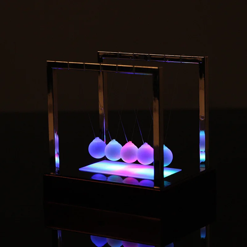 Renkli Radyant Newton Bilardo Güç Salıncak Topu Dekompresyon Boncuk Dokunmatik Yaratıcı Masaüstü Dekorasyon Süs