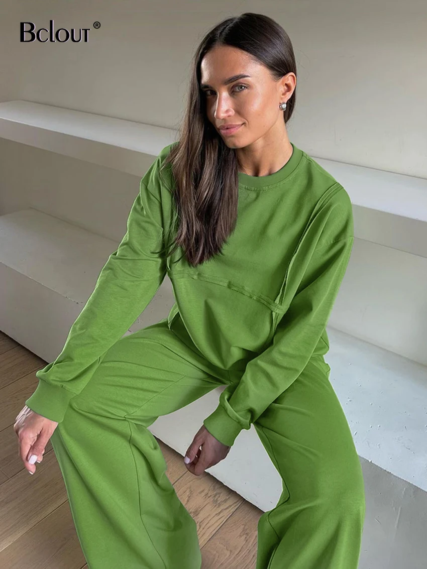 Bclout Moda Yeşil Uzun Pantolon Setleri 2 Parça Kadın Sokak O-boyun Pilili Gevşek Hoodies Sonbahar Pilili Geniş Bacak Pantolon Takım Elbise 2023